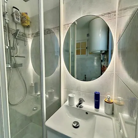 Apartamento Sea View With Balcony, Near Italy & Monaco *